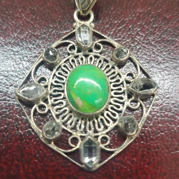 Mohave Green natural oval Turquoise 925 Sterling Silver Pendent , Tested - Picture 4 of 13